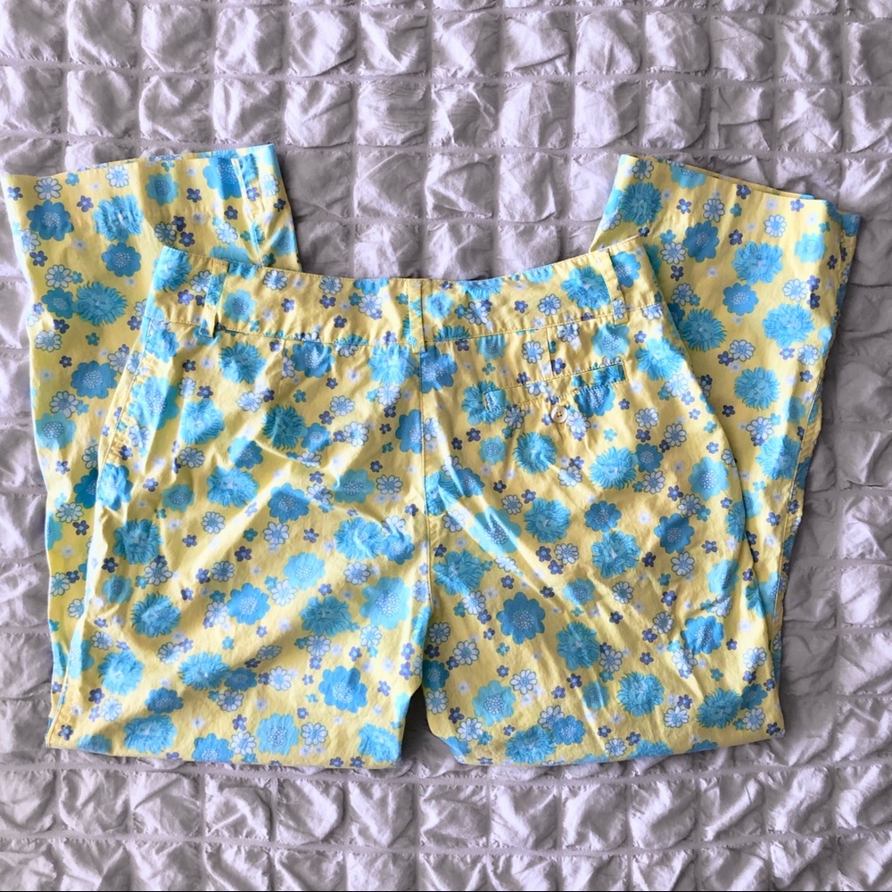 VTG Lilly Pulitzer Yellow & Blue Lion Floral Capri - Picture 3 of 4